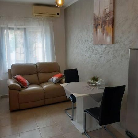 Apartmani Mira Zára Kültér fotó
