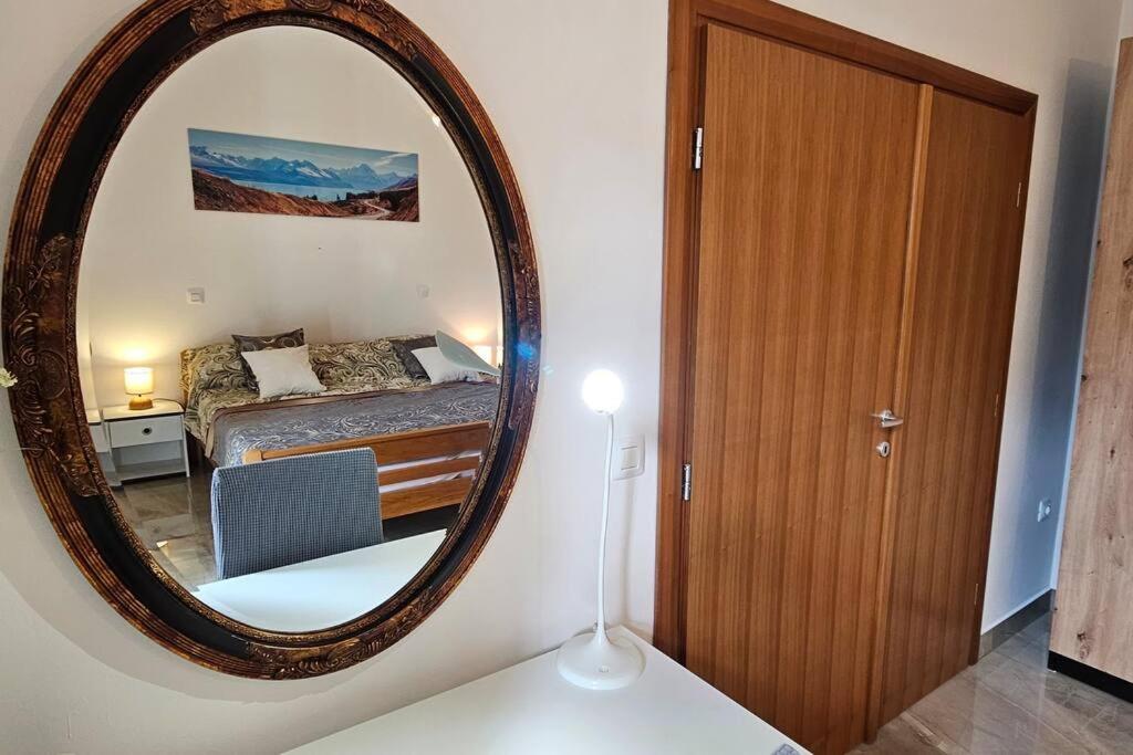 Apartmani Mira Zára Kültér fotó